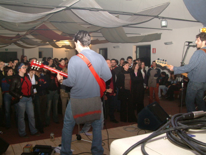 21 febbraio 2004, live for AISiWH